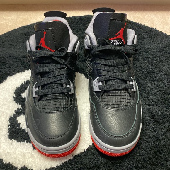 Jordan 4 Bred GS - Picture 2 of 6